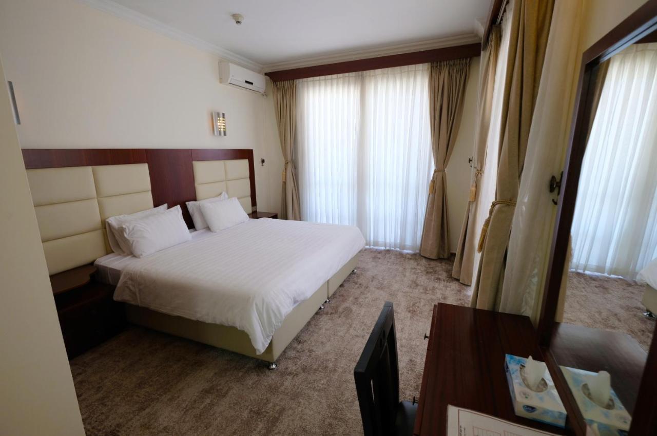 Red Crescent Guesthouse Ramallah Exterior photo